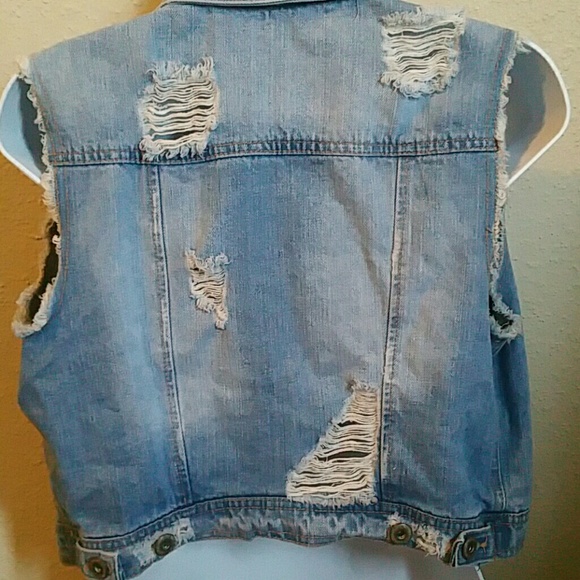 Jacket/Vest - Picture 3 of 4